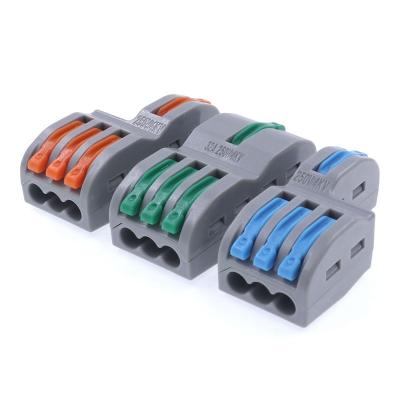 Compact splicing push in wire connector 3 way green color