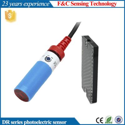 Photoelectric switch