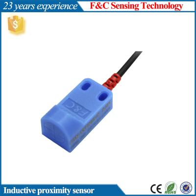 Square proximity switch