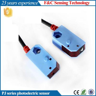 Photoelectric switch